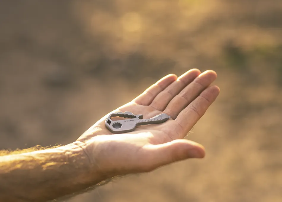 Keyzmo 18-in-1 key-sized multi-tool